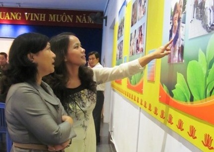 Ausstellung über die Agent-Orange-Opfer