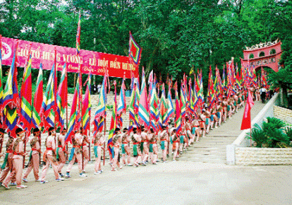 Ehrung der vietnamesischen Geisterkultur