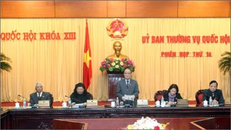 Der Ständige Parlamentsausschuss tagt in Hanoi