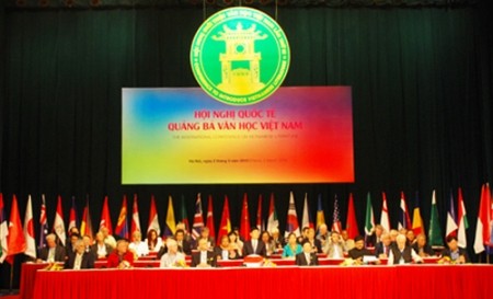 Internationale Werbung für die vietnamesische Literatur