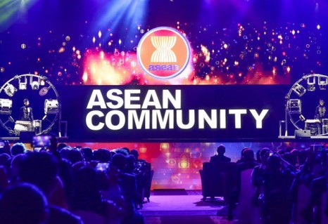 Die ASEAN-Gemeinschaft solidarisiert sich für die Entwicklung