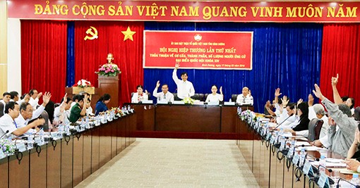 Vorbereitung der Kandidaten für Parlamentswahlen: demokratisch und gesetzmäßig