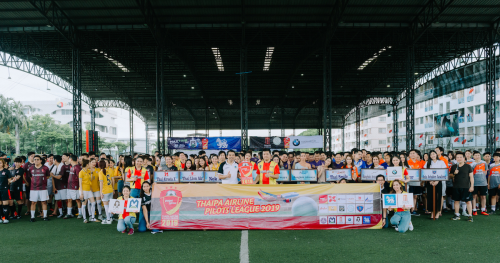 Vietjet Thailand organisiert Fußballturnier für Piloten in Thailand