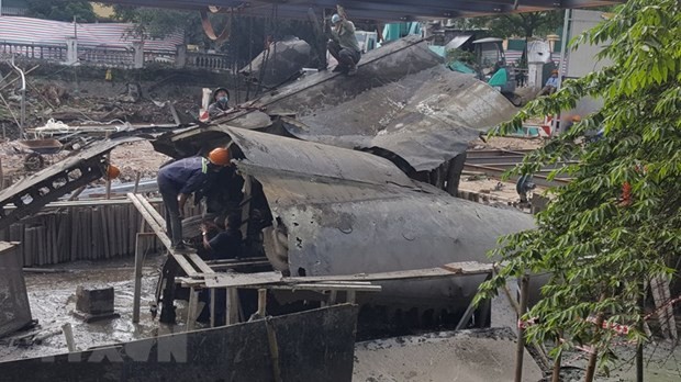 Wrack des Bombers B52 an Gedenkstätte des Huu Tiep-Sees in Hanoi soll geborgen werden