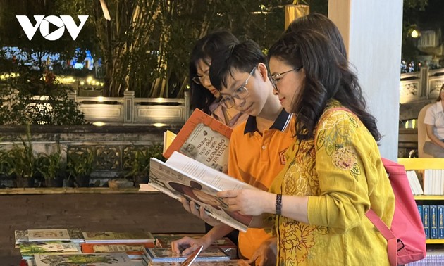 Eröffnung des Tages des Buches und der Lesekultur in Hanoi