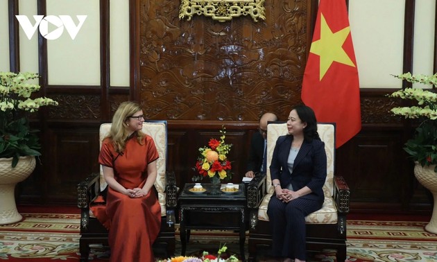 Vize-Staatspräsidentin Vo Thi Anh Xuan empfängt die UNICEF-Vertreterin in Vietnam