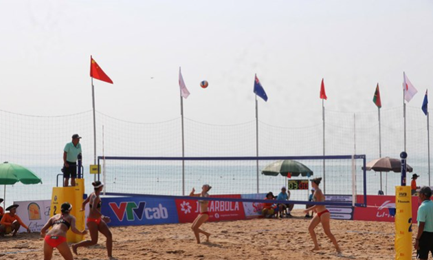 Start des Asiatischen Beachvolleyball-Turniers der Frauen 2025 in Phu Yen