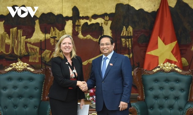 Premierminister Pham Minh Chinh bittet um die Unterstützung der Weltbank bei der Umsetzung großer Infrastrukturprojekte 