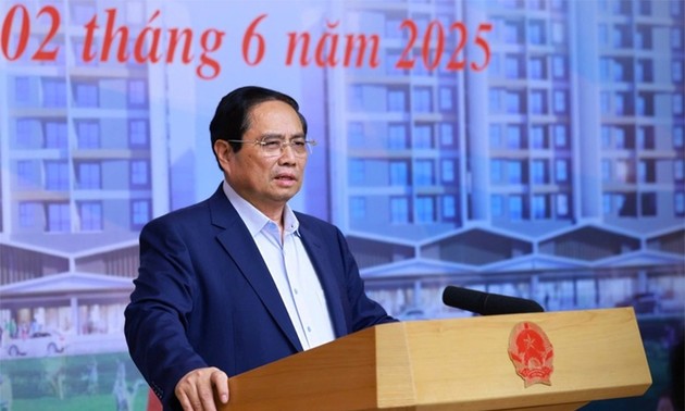 Premierminister Pham Minh Chinh: Ausreichend Landfläche für den Bau von Sozialwohnungen bereitstellen
