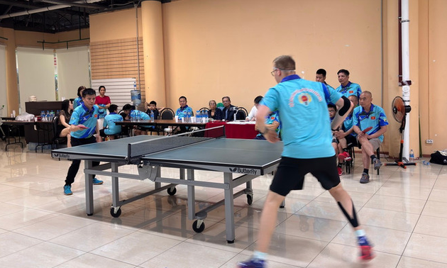 Die Verbundenheit zwischen den in Russland lebenden Vietnamesen durch Sportaustausch stärken