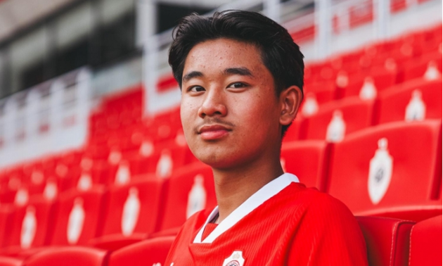 17-jähriges Fußball-Wunderkind mit vietnamesischer Abstammung unterschreibt Profivertrag mit belgischem Klub