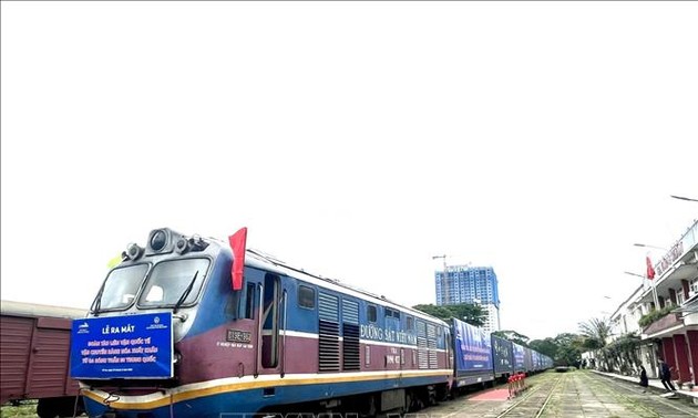 Das Frachtaufkommen auf den Intermodal-Zügen zwischen China und Vietnam nimmt stark zu