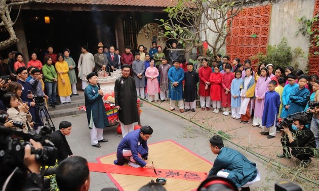 Aktivitäten zum Mondneujahr in der Altstadt von Hanoi