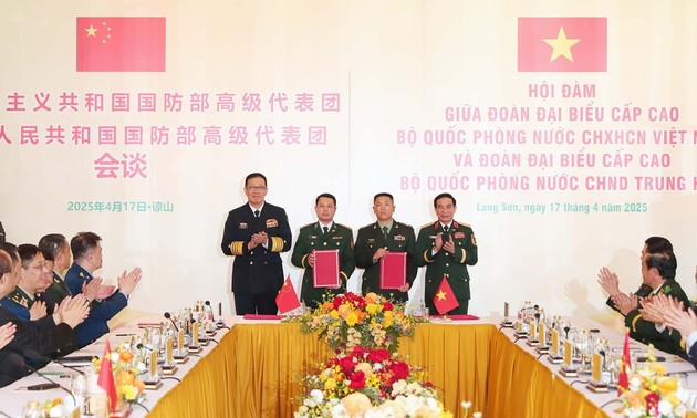 베트남과 중국 국방부, 협력 지속 강화