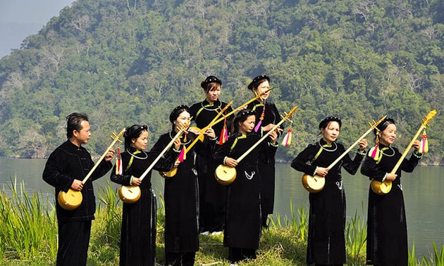 랑선 – 영원한 탠 노랫소리