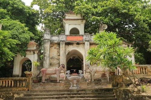 សាលាភូមិ Lac Thi - ជាទីកន្លែងថែរក្សាស្លាកស្នាមប្រវត្តិសាស្ត្រដ៏ភ្លឺស្វាងនៃអតីត រាជធានី Thang Long