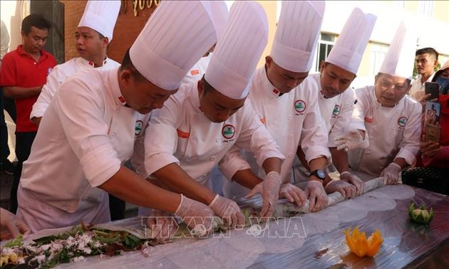 ការរៀបចំសកម្មភាពទទួលអំណរបុណ្យតេតសម្រាប់ប្រជាកម្មករ ពលករ ក្រីក្រនិងកុមារនៅតំបន់ព្រំដែន