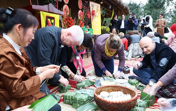 អង្គទូតប្រចាំទីក្រុងហាណូយទទួលអំណរបុណ្យចូលឆ្នាំថ្មីប្រពៃណី២០២០