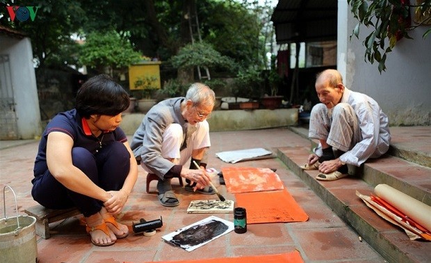 ការស្ដារឡើងវិញគំនូរប្រជាប្រិយ Kim Hoang - ការអភិរក្សវប្បធម៌តំបន់ដីថាំងឡុង