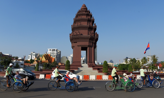 គាំពារពលរដ្ឋវៀតណាមនៅកម្ពុជា