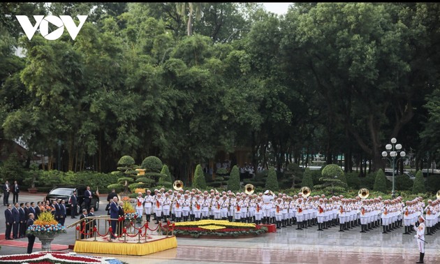 វៀតណាមនិងអាមេរិកបង្កើតទំនាក់ទំនងភាពជាដៃគូយុទ្ធសាស្ត្រគ្រប់ជ្រុងជ្រោយដើម្បីសន្តិភាព កិច្ចសហប្រតិបត្តិការ និងការអភិវឌ្ឍ