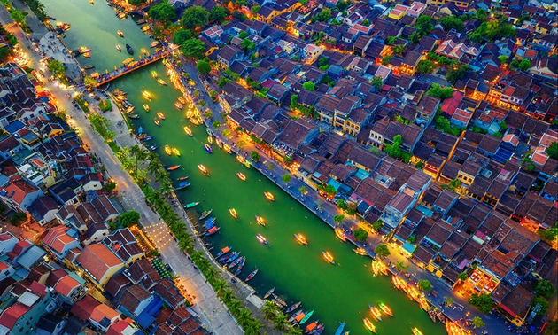 ទីក្រុង Hoi An រដ្ឋធានីហាណូយ ទីក្រុងហូជីមិញមានភាពទាក់ទាញភ្ញៀវទេសចររបស់ Tripadvisor