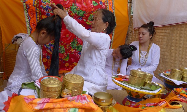 របបត្រកូលខាងម្ដាយរបស់ជនជាតិចាម