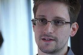 Edward Snowden មិនបានយកឯកសារសំងាត់ទៅរុស្ស៊ីទេ