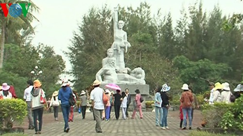 ភ្ញៀវទេសចរណ៍ជិត៧ម៉ឺននាក់បានទស្សនមណ្ឌលកេរ៌្តដំណែល Son My