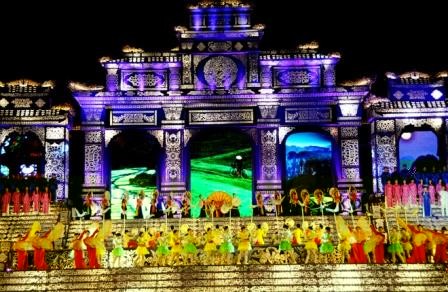 Festival Hue 2014៖ចំណាប់អារម្មណ៍អំពីរាត្រីសិល្បៈអាស៊ាន