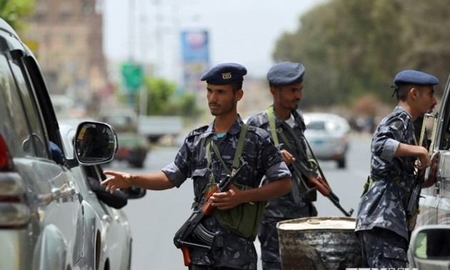 Yemen ៖ ការចរចាររវាងរដ្ឋាភិបាលនិងកំលាំងប៉ះបោរជាជនឥស្លាម Shi'te Houthi ទទួលបរាជ័យ