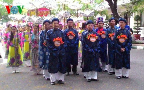 Festival របរប្រពៃណីក្រុង Hue ២០១៥បិទបញ្ចប់