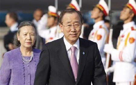 លោក Ban Ki-moon និងលោកជំទាវអញ្ជើញមកបំពេញទស្សនកិច្ចនៅវៀតណាម