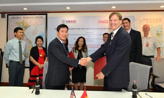 USAIDនិងCoca-Cola ជម្រុញថាមពលកកើតឡើងវិញនិងប្រសិទ្ធិភាពថាមពលនៅវៀតណាម