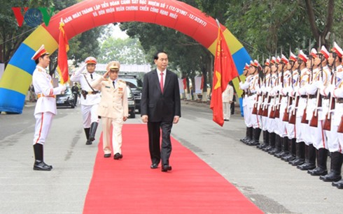 ប្រធានរដ្ឋលោក Tran Dai Quang អញ្ជើញចូលរួមពិធីរំលឹកខួបលើកទី២០ទិវា បង្កើតកងវរសេនាតូចប៉ូលីសពិសេសលេខ១