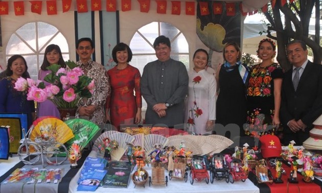 越南出席墨西哥国际文化周