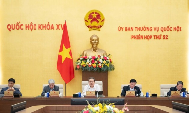 越南国会常务委员会第五十三次会议召开