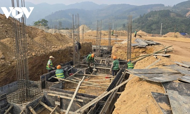 老街省：快速建设边境四所寄宿学校