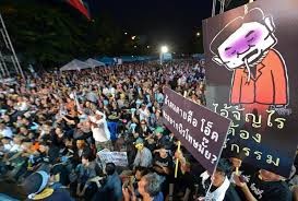 Thai opposition rallies against amnesty bill