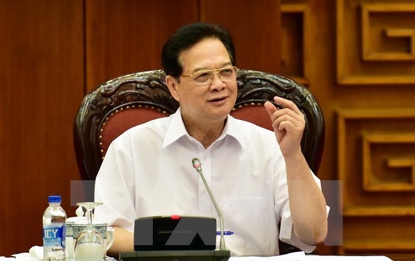 Government discusses macro-economy