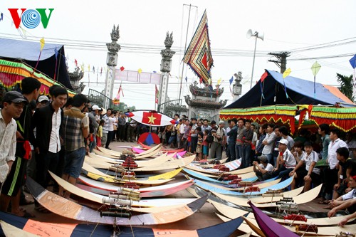 Vietnam's thousand-year-old kite-making village