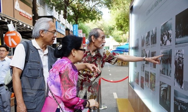 Photos feature Vietnamese expats in France over decades