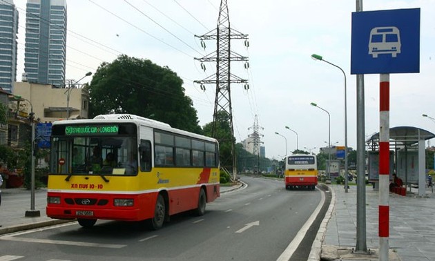 Hanoi prepares for Rapid Bus Transit test run 