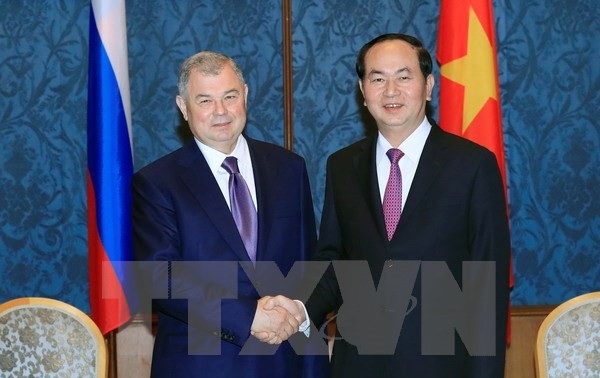 President Tran Dai Quang leaves Moscow for Saint Petersburg