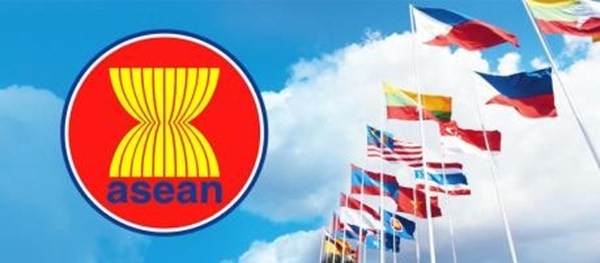 Vietnam, ASEAN set community building goals