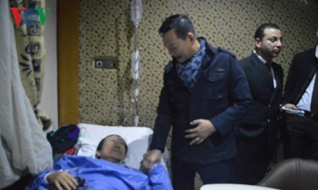 Vietnamese Embassy in Egypt discusses measures to support victims of bomb attack