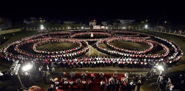 2,022 people to join a Xoe dance celebrating UNESCO-recognized Xoe Thai Art