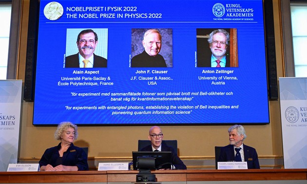 Sleuths of 'spooky' quantum science win Nobel physics prize