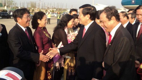 Le président Truong Tan Sang visite le Laos: première journée