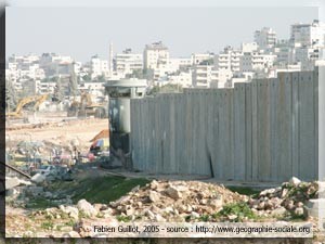 De nouveaux mais fragiles espoirs de paix au Proche-Orient